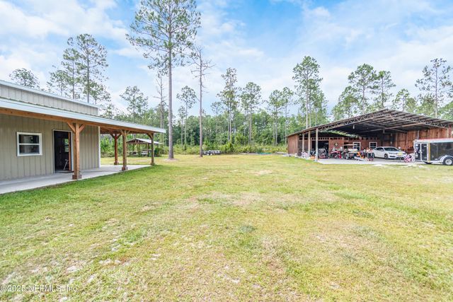 14157 GLEN FARMS Drive, Glen St. Mary, FL 32040