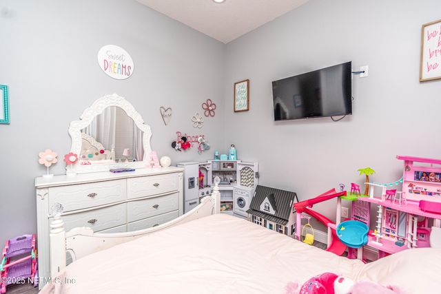 14157 GLEN FARMS Drive, Glen St. Mary, FL 32040