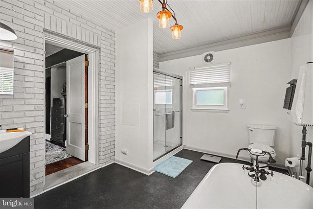 103 S MAIN ST, Dover, PA 17315
