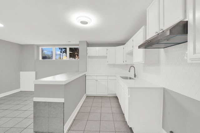 2257 S Avers Avenue, Chicago, IL 60623