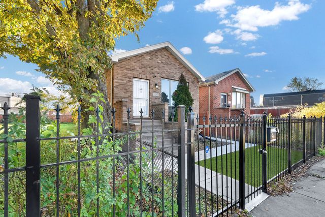2257 S Avers Avenue, Chicago, IL 60623