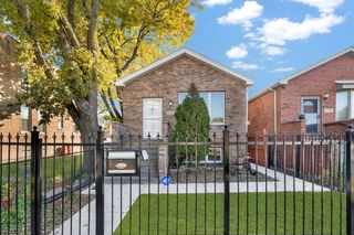 2257 S Avers Avenue, Chicago, IL 60623