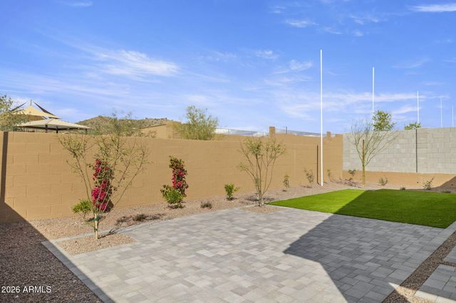 6802 W Spur Drive, Peoria, AZ 85383