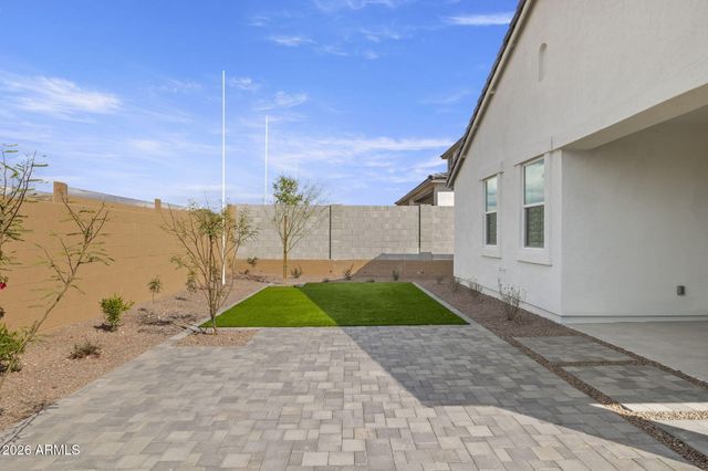 6802 W Spur Drive, Peoria, AZ 85383