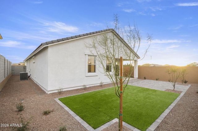 6802 W Spur Drive, Peoria, AZ 85383