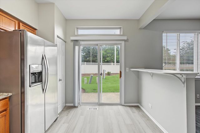 1108 Grand Lake Court 1108, Naperville, IL 60540