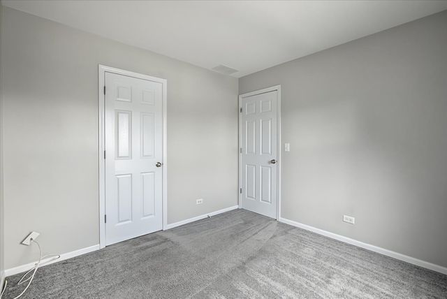 1108 Grand Lake Court 1108, Naperville, IL 60540