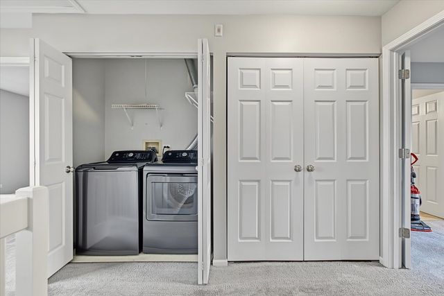 1108 Grand Lake Court 1108, Naperville, IL 60540