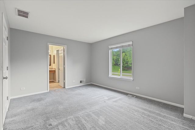 1108 Grand Lake Court 1108, Naperville, IL 60540