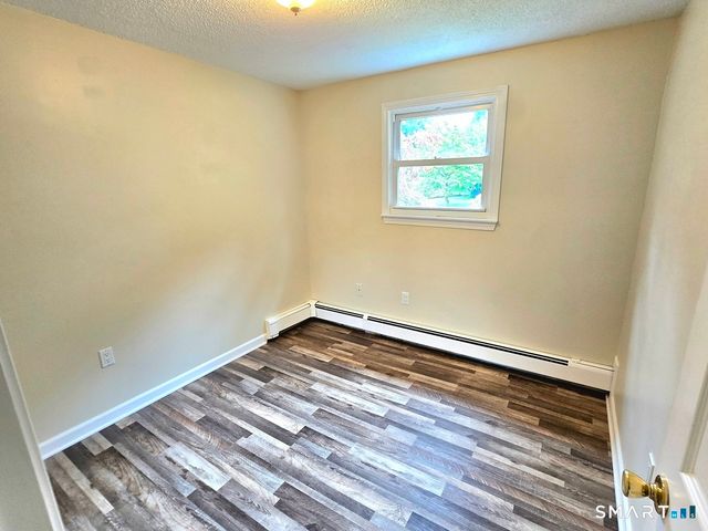 1 Jaybee Drive, Bloomfield, CT 06002