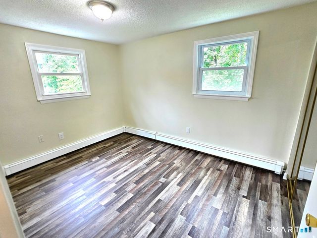 1 Jaybee Drive, Bloomfield, CT 06002