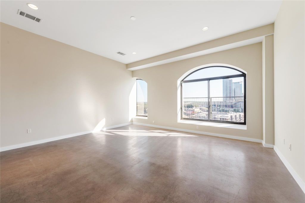 507 Sabine ST 707, Austin, TX 78701