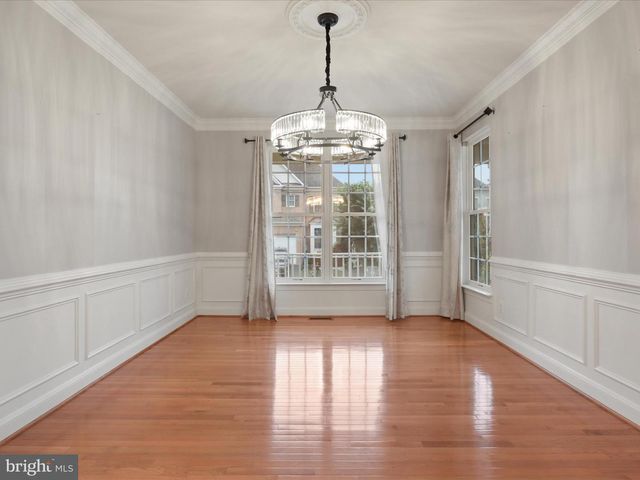 5638 KERTSCHER TER, Centreville, VA 20120