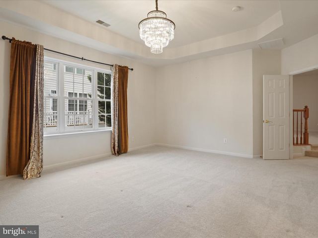 5638 KERTSCHER TER, Centreville, VA 20120