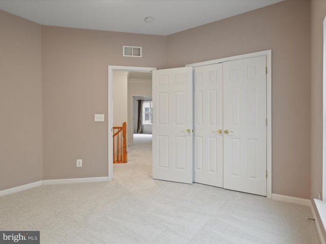 5638 KERTSCHER TER, Centreville, VA 20120