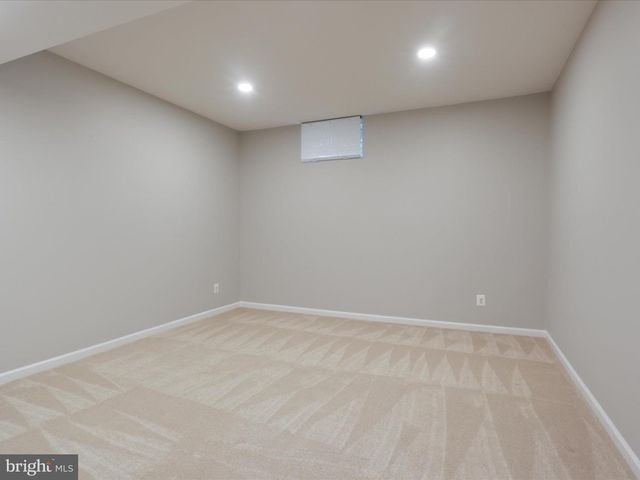 5638 KERTSCHER TER, Centreville, VA 20120