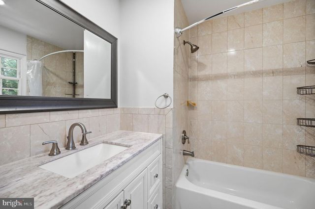 7676 HELMSDALE PL, Manassas, VA 20109