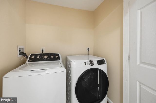 7676 HELMSDALE PL, Manassas, VA 20109