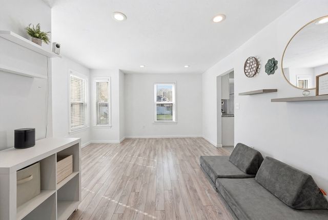 31 Green Street, Hudson, MA 01749