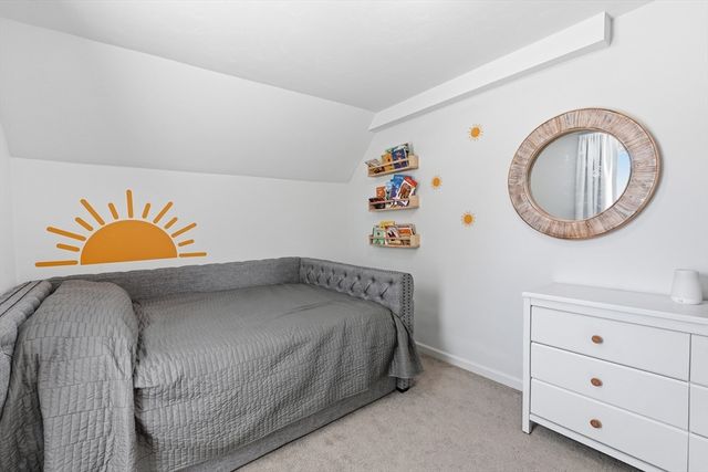 31 Green Street, Hudson, MA 01749