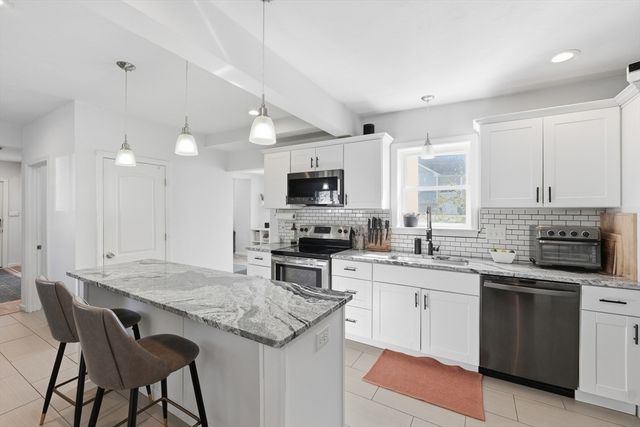 31 Green Street, Hudson, MA 01749