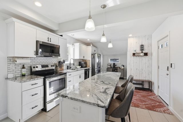 31 Green Street, Hudson, MA 01749