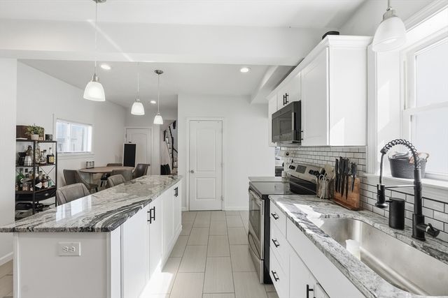 31 Green Street, Hudson, MA 01749