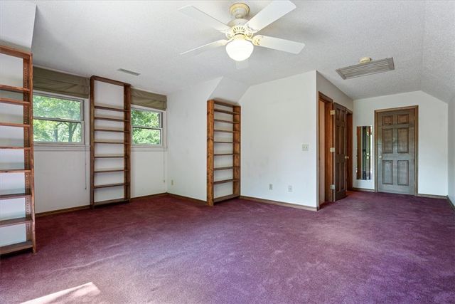 14 Forest Lane, Eureka Springs, AR 72632