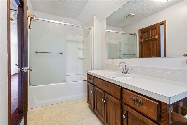 14 Forest Lane, Eureka Springs, AR 72632
