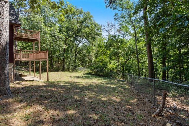 14 Forest Lane, Eureka Springs, AR 72632