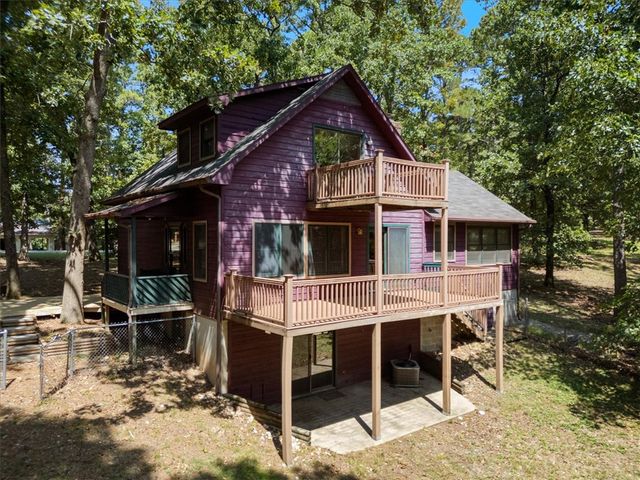 14 Forest Lane, Eureka Springs, AR 72632