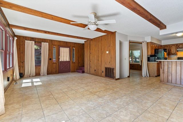 14 Forest Lane, Eureka Springs, AR 72632