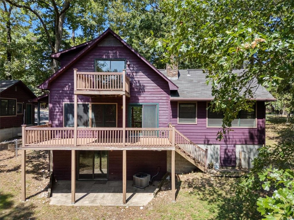 14 Forest Lane, Eureka Springs, AR 72632