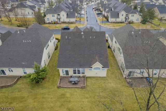 47 Schindler Ct, Franklin Twp., NJ 08873