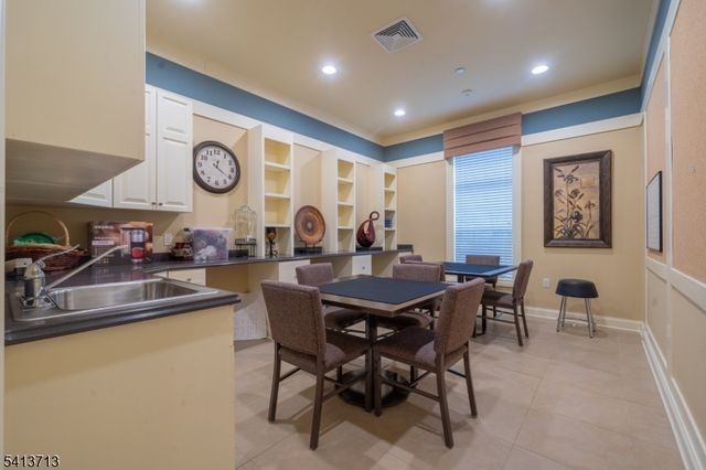 47 Schindler Ct, Franklin Twp., NJ 08873