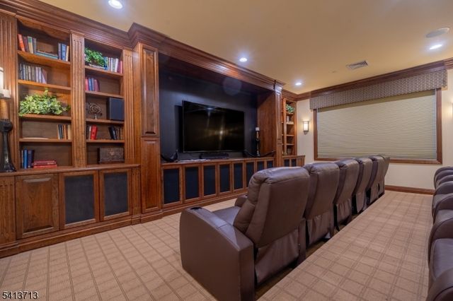 47 Schindler Ct, Franklin Twp., NJ 08873