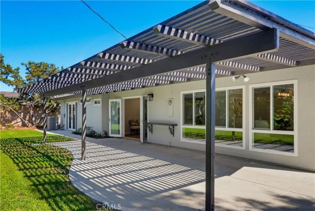 13851 Gimbert, North Tustin, CA 92705