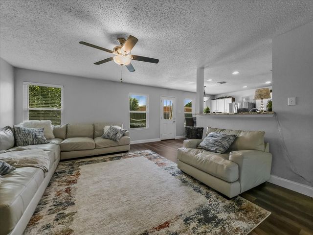 3107 Teodoro Drive, Grand Prairie, TX 75052