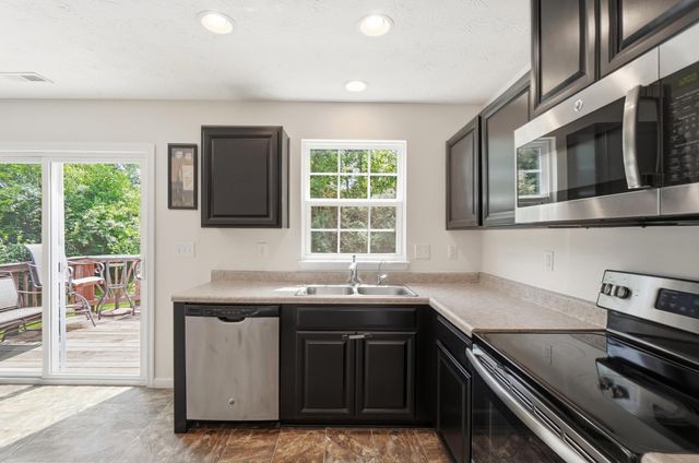 196 Rapids Drive 196 Rapids Drive, Fairborn, OH 45324