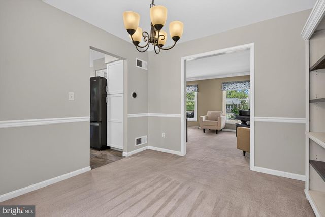 864 HAWTHORN AVE, Mechanicsburg, PA 17055