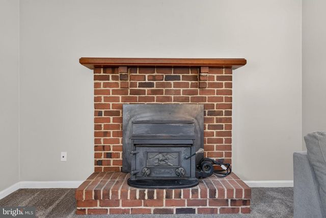 864 HAWTHORN AVE, Mechanicsburg, PA 17055