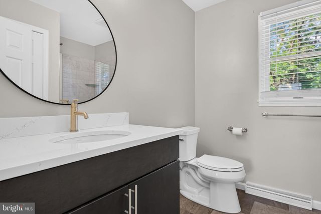 864 HAWTHORN AVE, Mechanicsburg, PA 17055