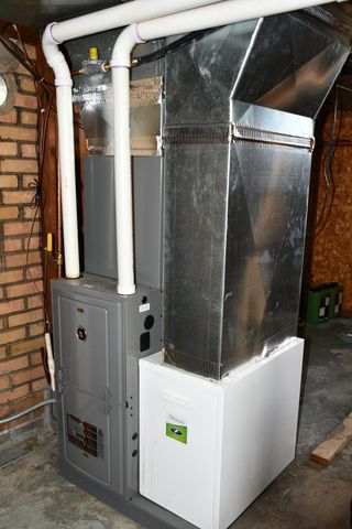 216 6th Street W, Thief River Falls, MN 56701