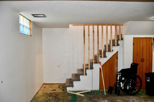 216 6th Street W, Thief River Falls, MN 56701