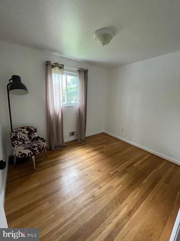 12122 OTIS DR, Rockville, MD 20852