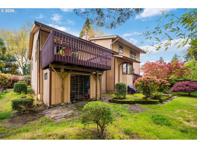 3817 Sw BAIRD St, Portland, OR 97219