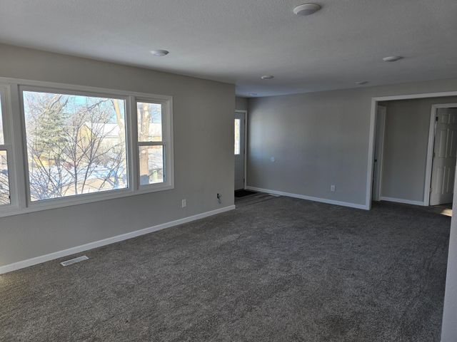 421 West Avenue, Detroit Lakes, MN 56501