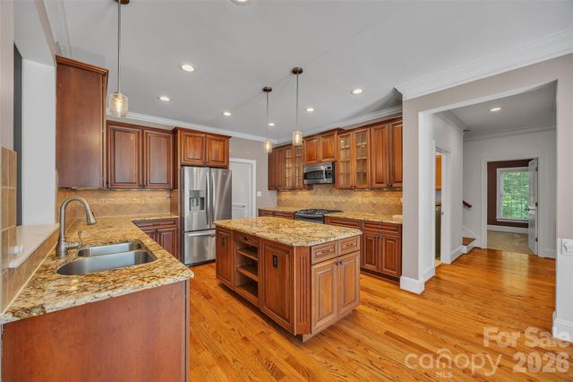 587 Amesbury Drive, Mt Ulla, NC 28125