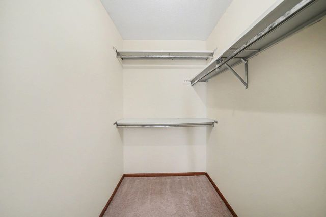 22136 Bee Court, South Bend, IN 46628