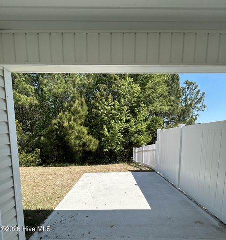 806 Discovery Cove, Newport, NC 28570